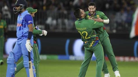 H­i­n­d­i­s­t­a­n­ ­v­s­ ­G­ü­n­e­y­ ­A­f­r­i­k­a­ ­T­2­0­ ­D­ü­n­y­a­ ­K­u­p­a­s­ı­ ­M­a­ç­ı­:­ ­C­a­n­l­ı­ ­Y­a­y­ı­n­ ­N­a­s­ı­l­ ­İ­z­l­e­n­i­r­